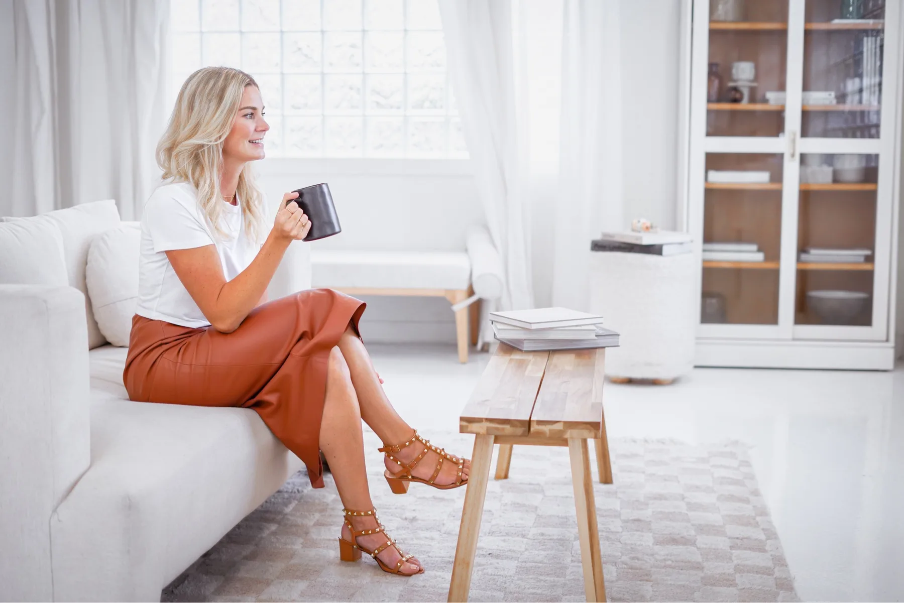 Lifestyle session on a white sofa